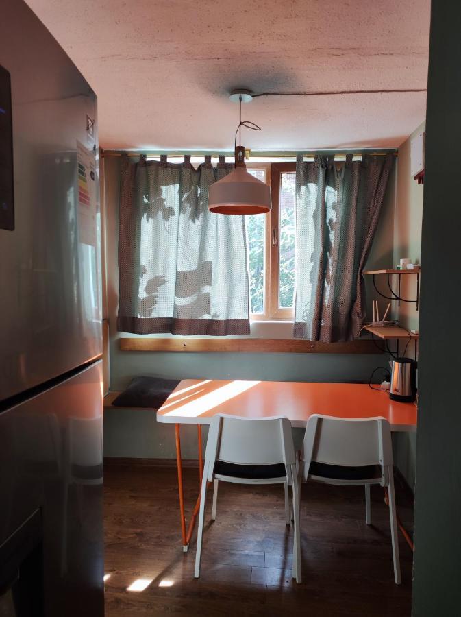 Ferienwohnung Shared Flat In An Artists District Pikris Gora Tbilisi Exterior foto